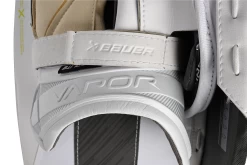 Bauer Vapor Hyperlite2 Senior Goalie Blocker -Hockey Shop 1061626 BTH23 GOAL STICKS ELITE SR MTOBLACK catalog front 2a83f12d d046 4037 b793 2ab4fef2b2e1