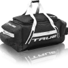 True Hockey True 2021 Elite Equipment Carry Bag (Black/White) -Hockey Shop B2R 770x1206 0006 TRUE 2021 Elite Carry bag 28b56f41 4a01 4a7c b6aa 83767764615d